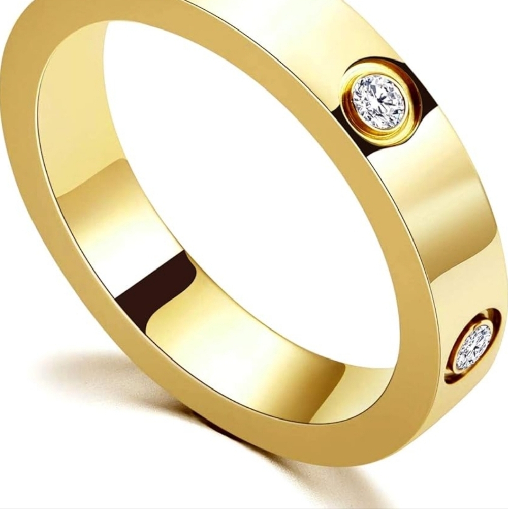 Elegant Gold Band with Diamond Accents One Piece